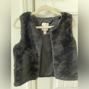 Cat and Jack Girls Faux Fur Vest
